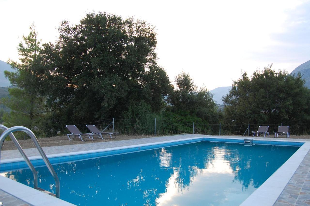 Blue Lagoon Villa Poros  Dış mekan fotoğraf